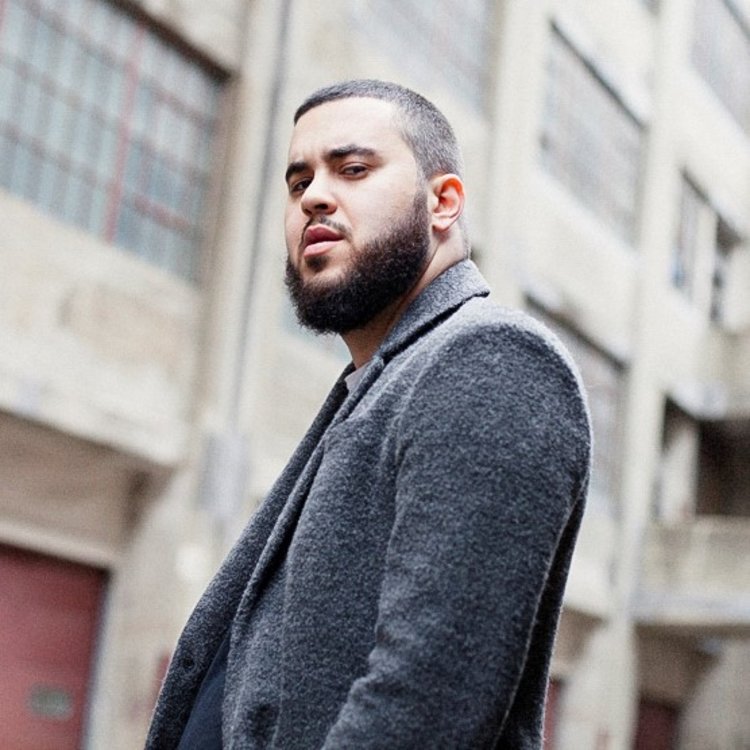 Your Old Droog Drops “Neon Spaceships”