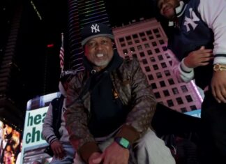 Chucky Smash x Droop Dog Deliver “Santa Claus”(Video)