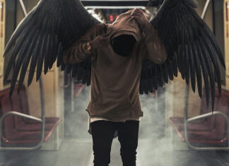 Lord Luminous Unveils “Angelic EyEz”