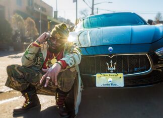 D.V. Alias Khryst Drops “The Dark” x “Supervillain”(Flip Phone Rap Freestyles) – Video